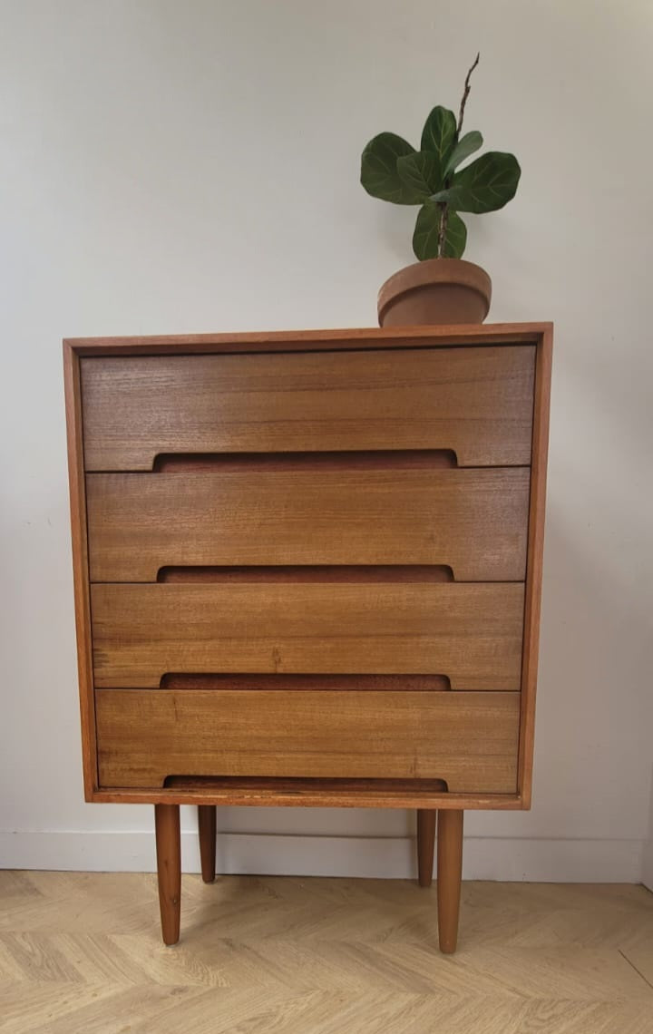 Stag Chest of Drawers