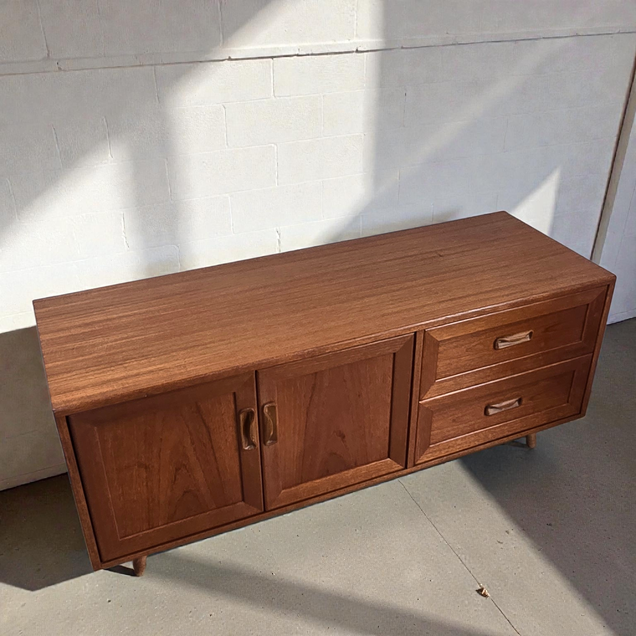 G plan Vinyl Sideboard