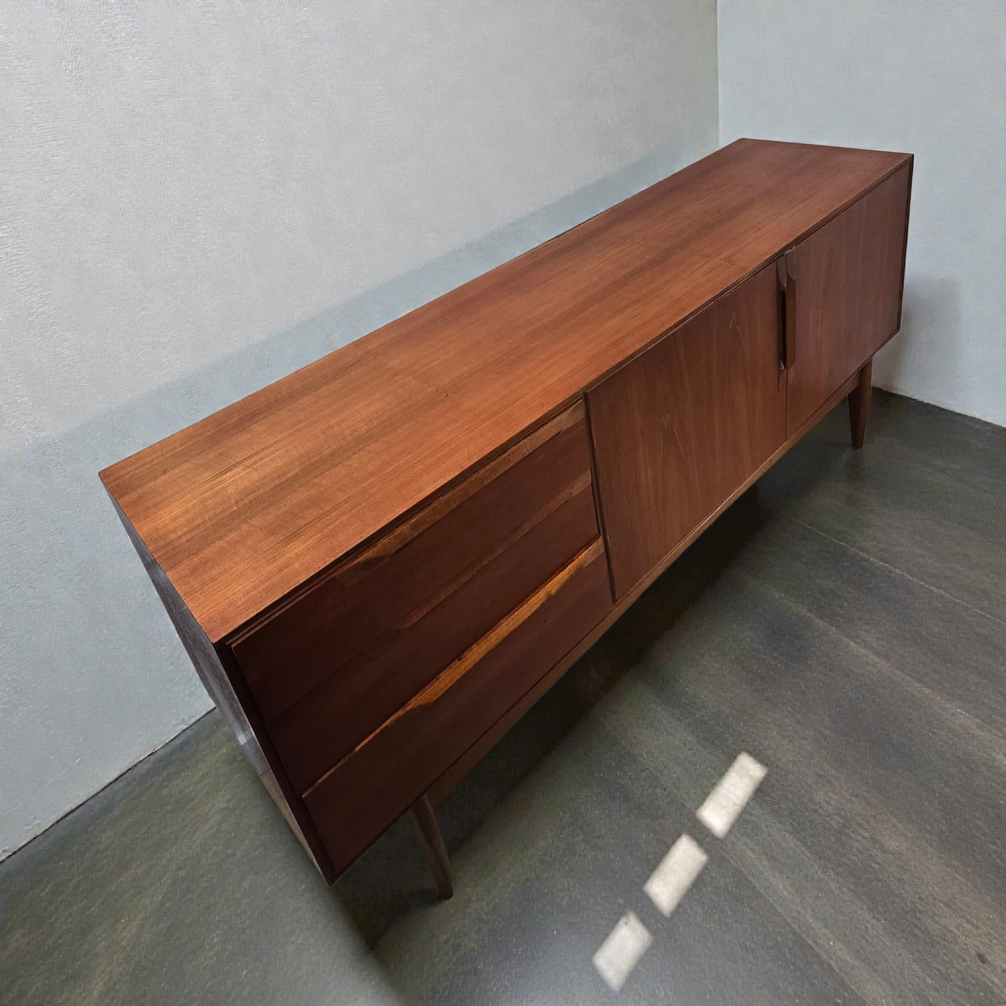 Mcintosh Eden Sideboard