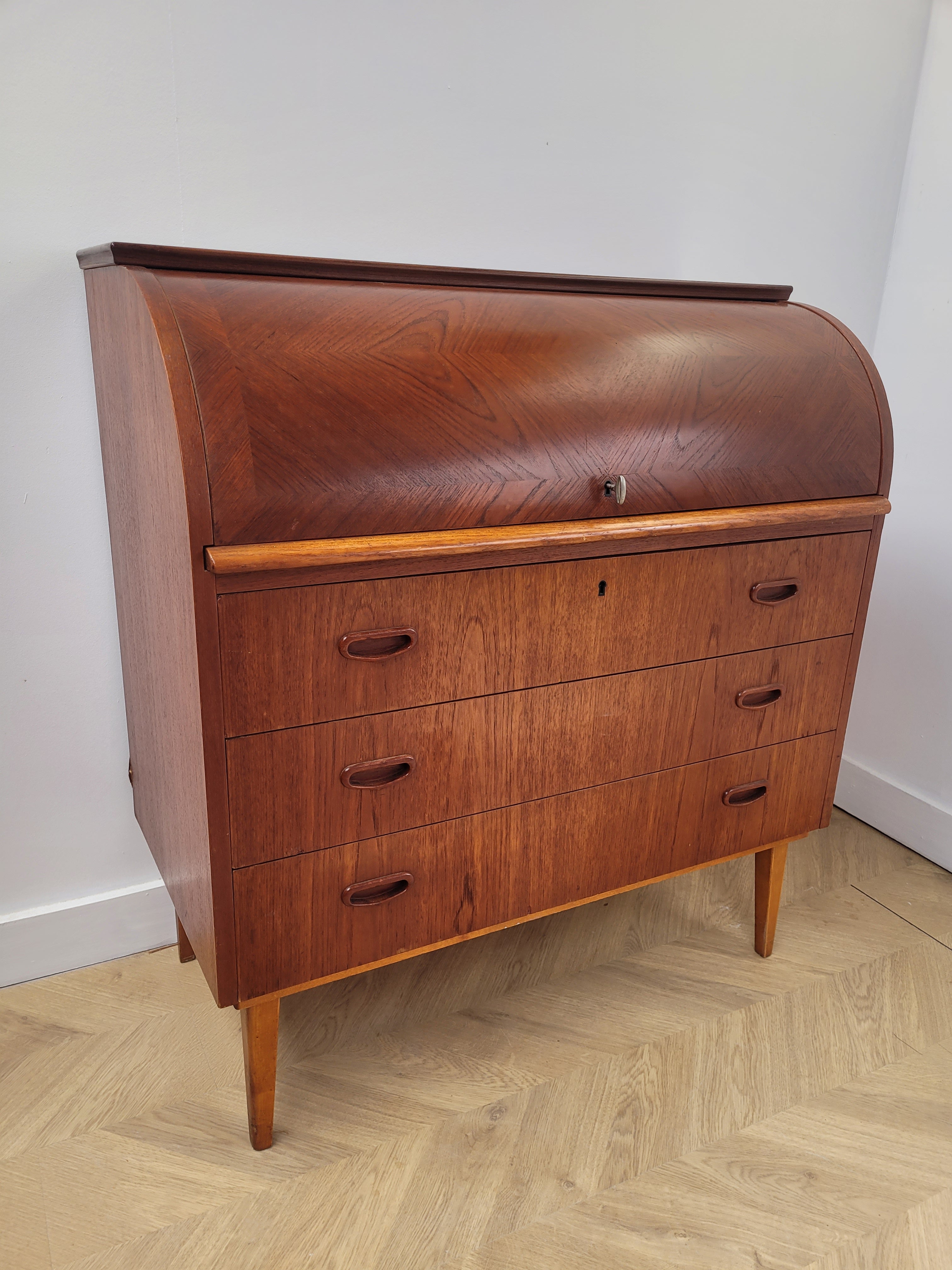 Danish Secretary