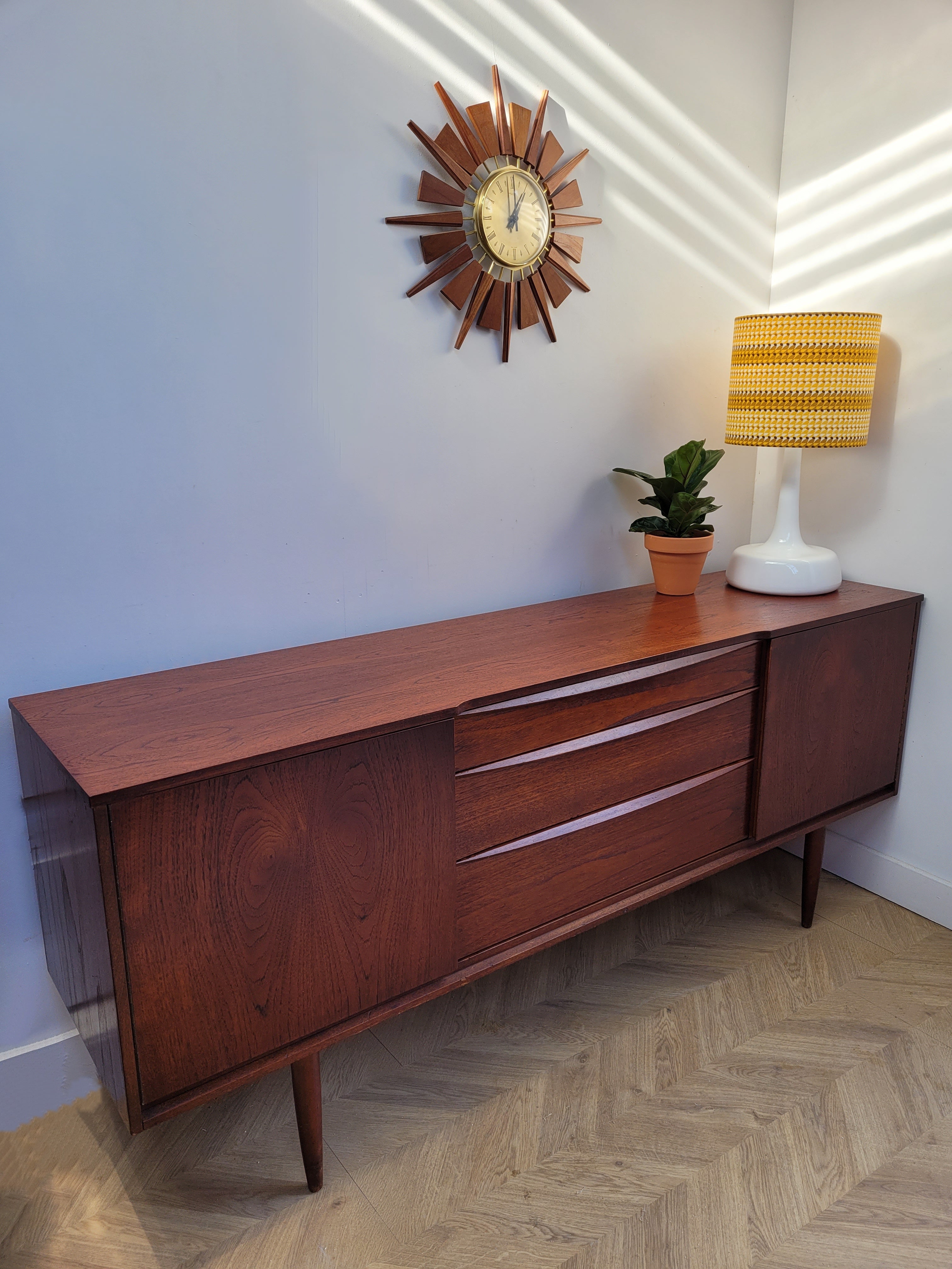 Austinsuite Sideboard
