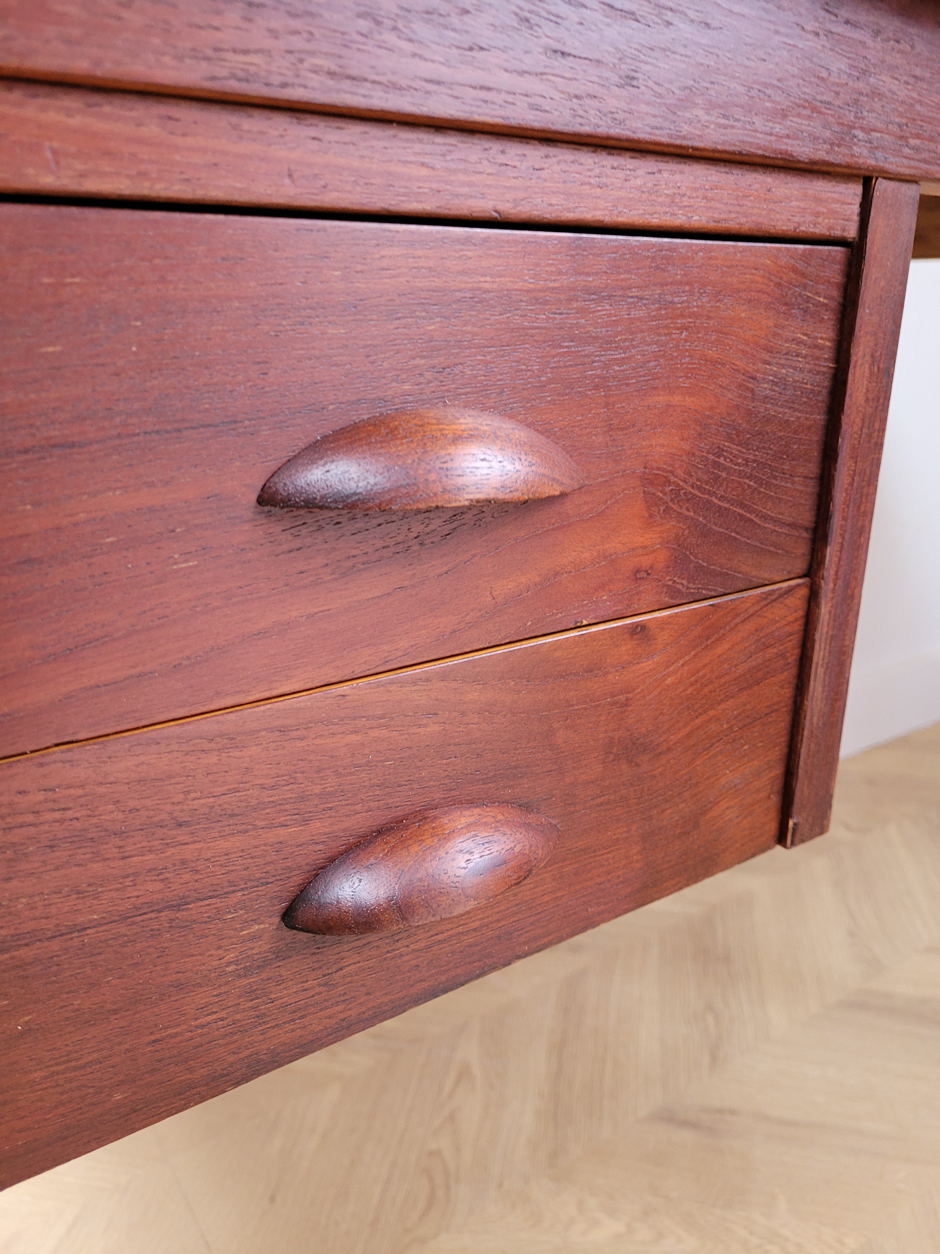 Danish Desk