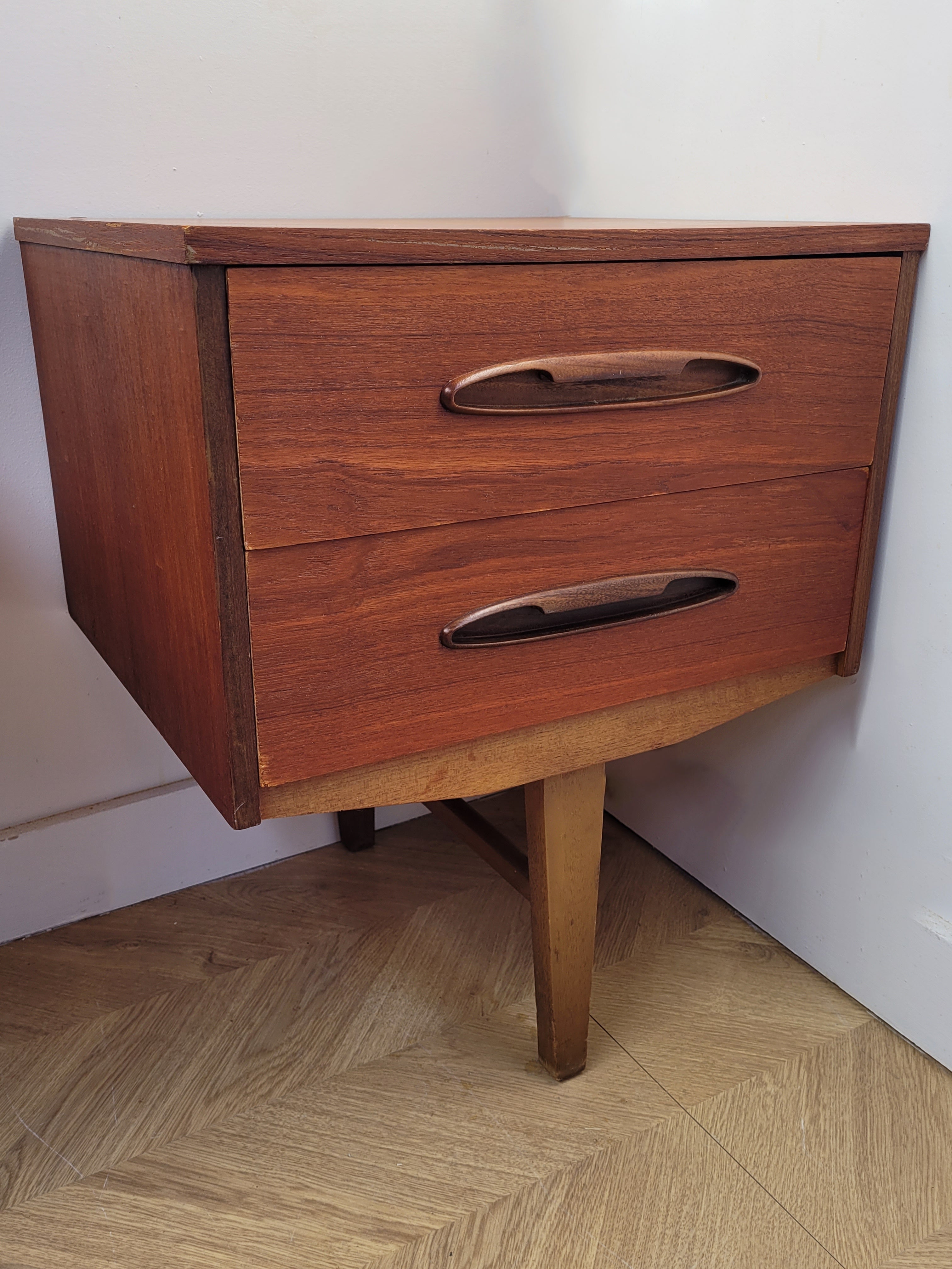 Mid Century Bedsides