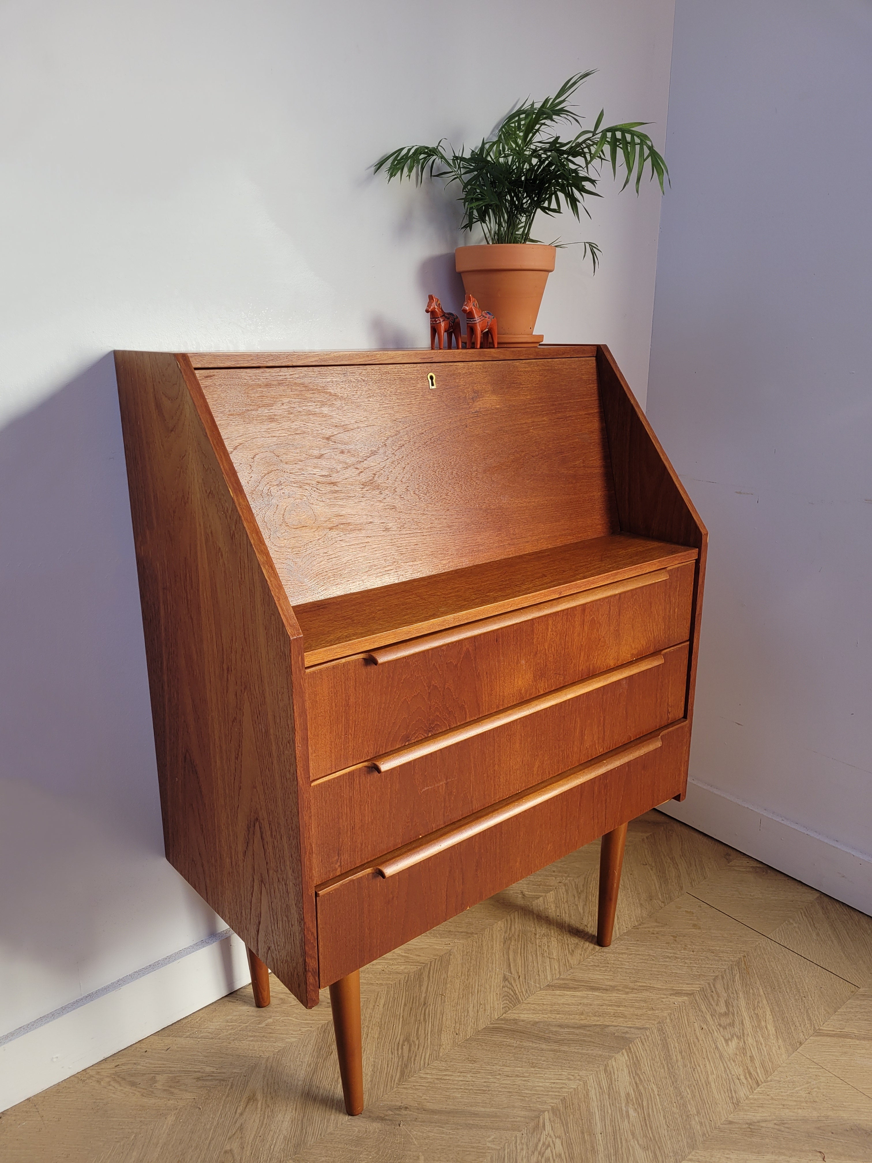 Teak Bureau