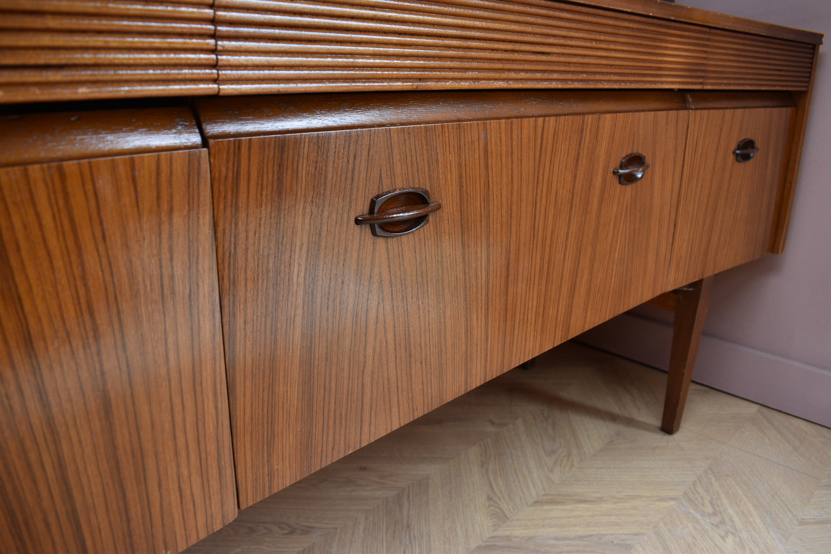 Elliots of Newbury Sideboard