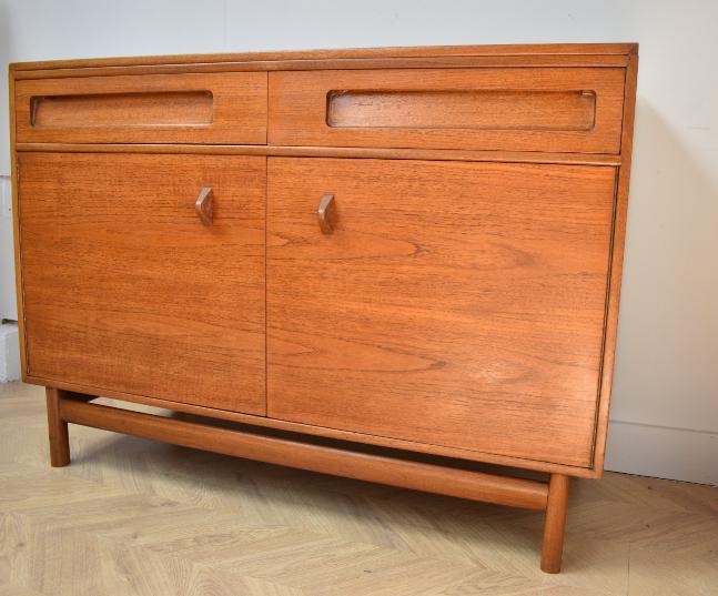 Mcintosh Drinks Cabinet