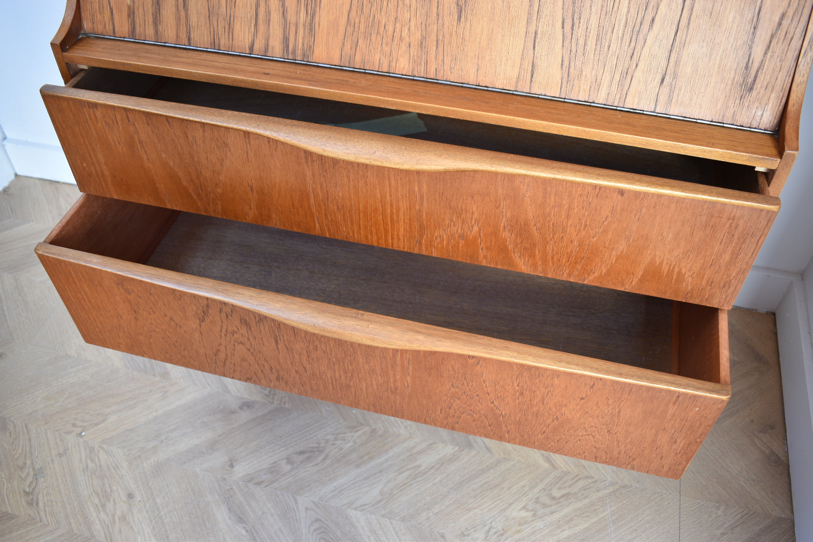 Sutcliffe Bureau