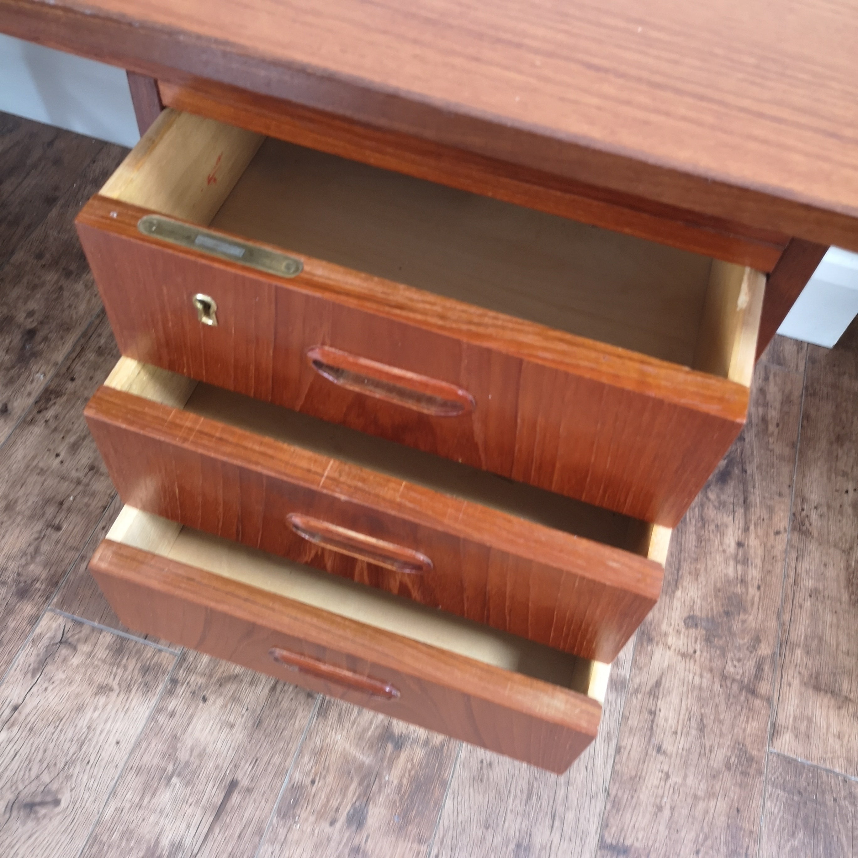 Mid Century Teak Crossbanded Desk