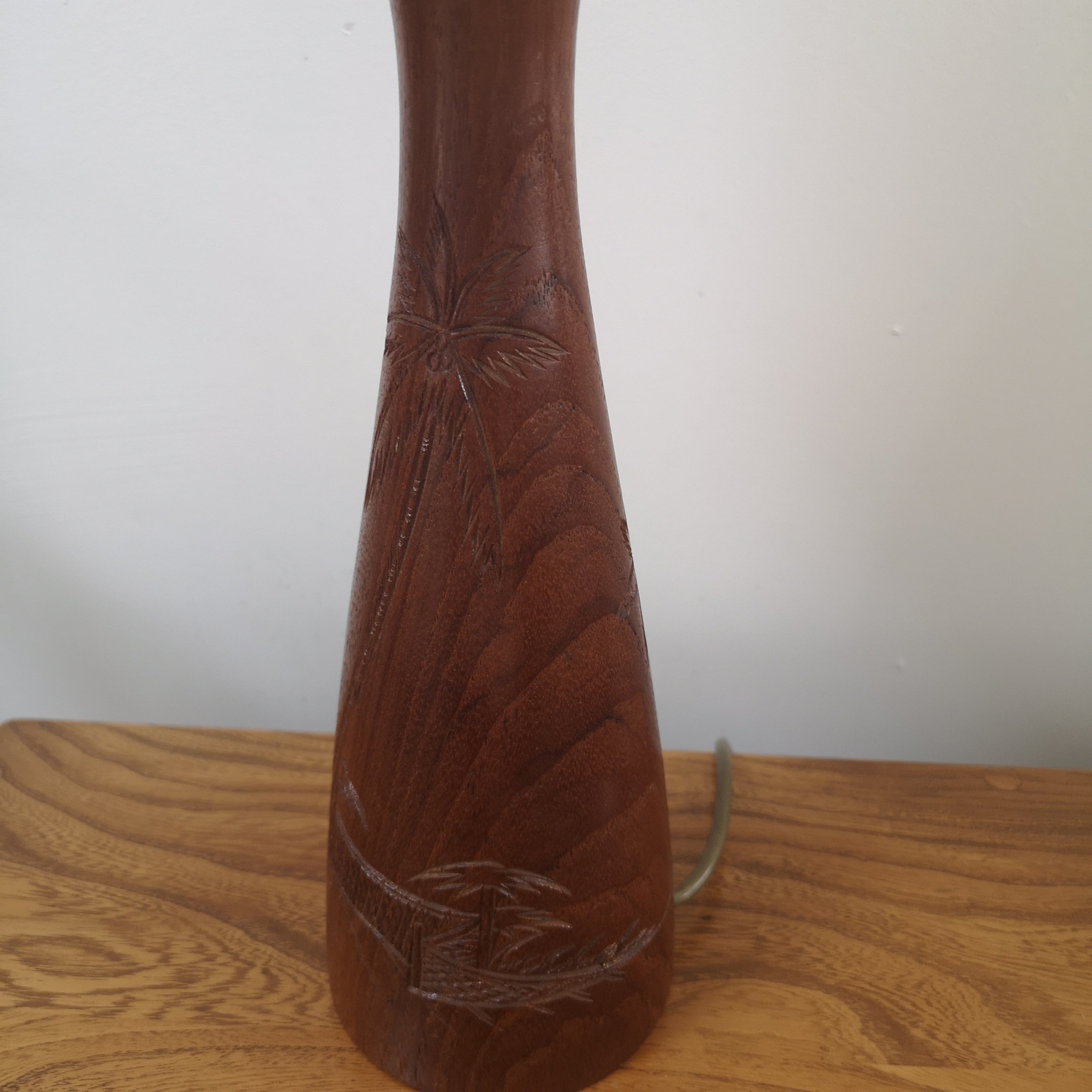Mid Century Green Geometric Shade Lamp