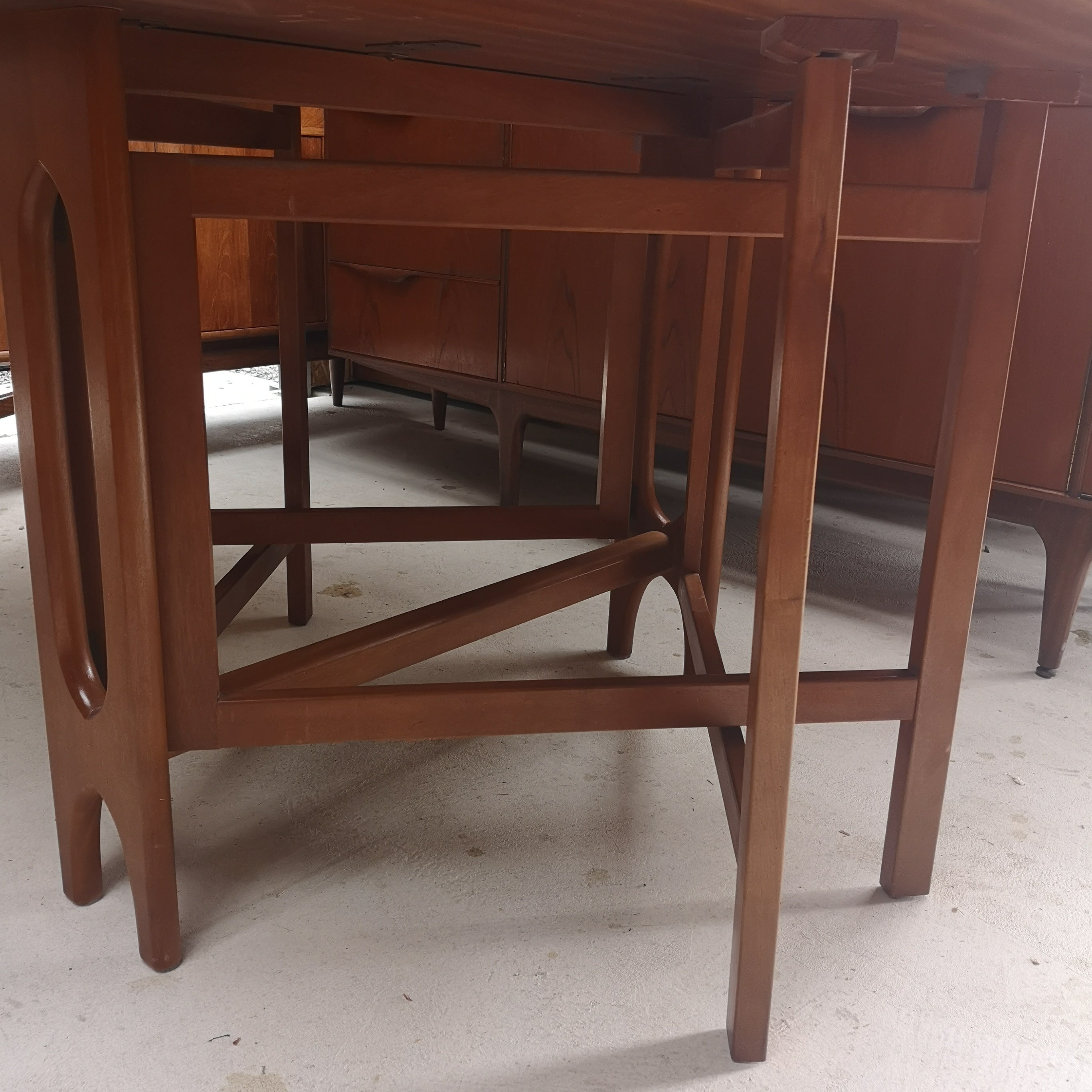 Mcintosh teak gateleg table