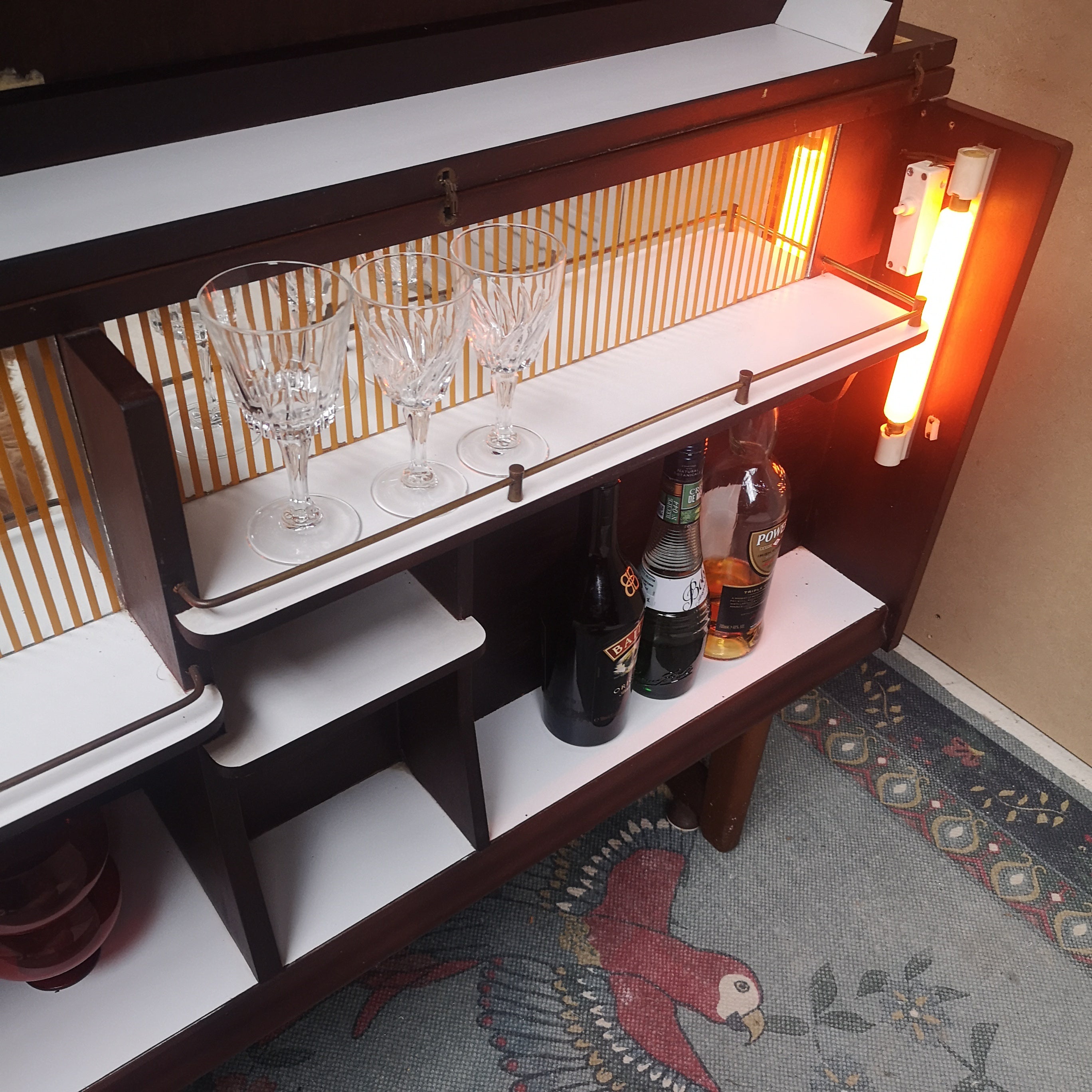 Teak Metamorphic Bar/Sideboard