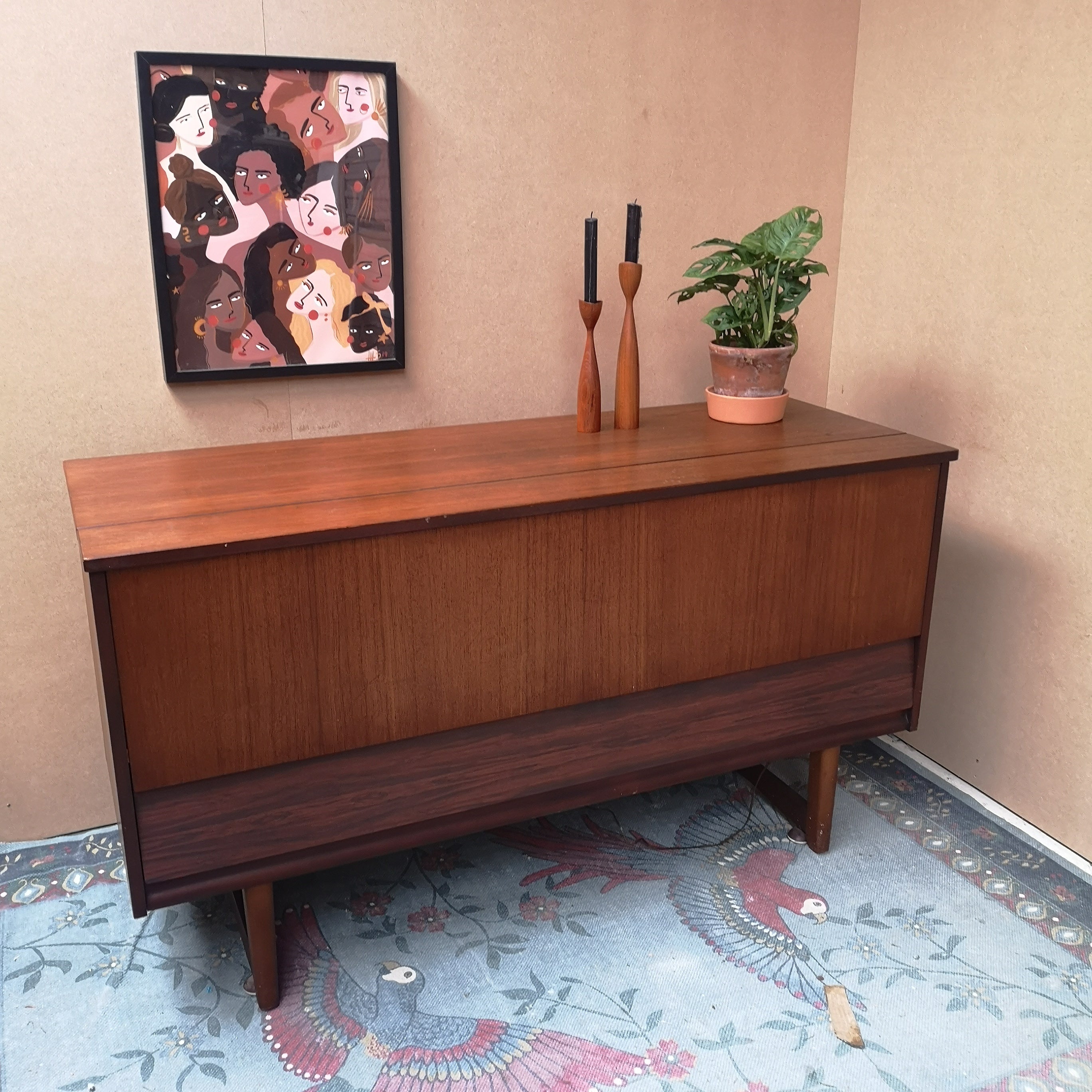 Teak Metamorphic Bar/Sideboard