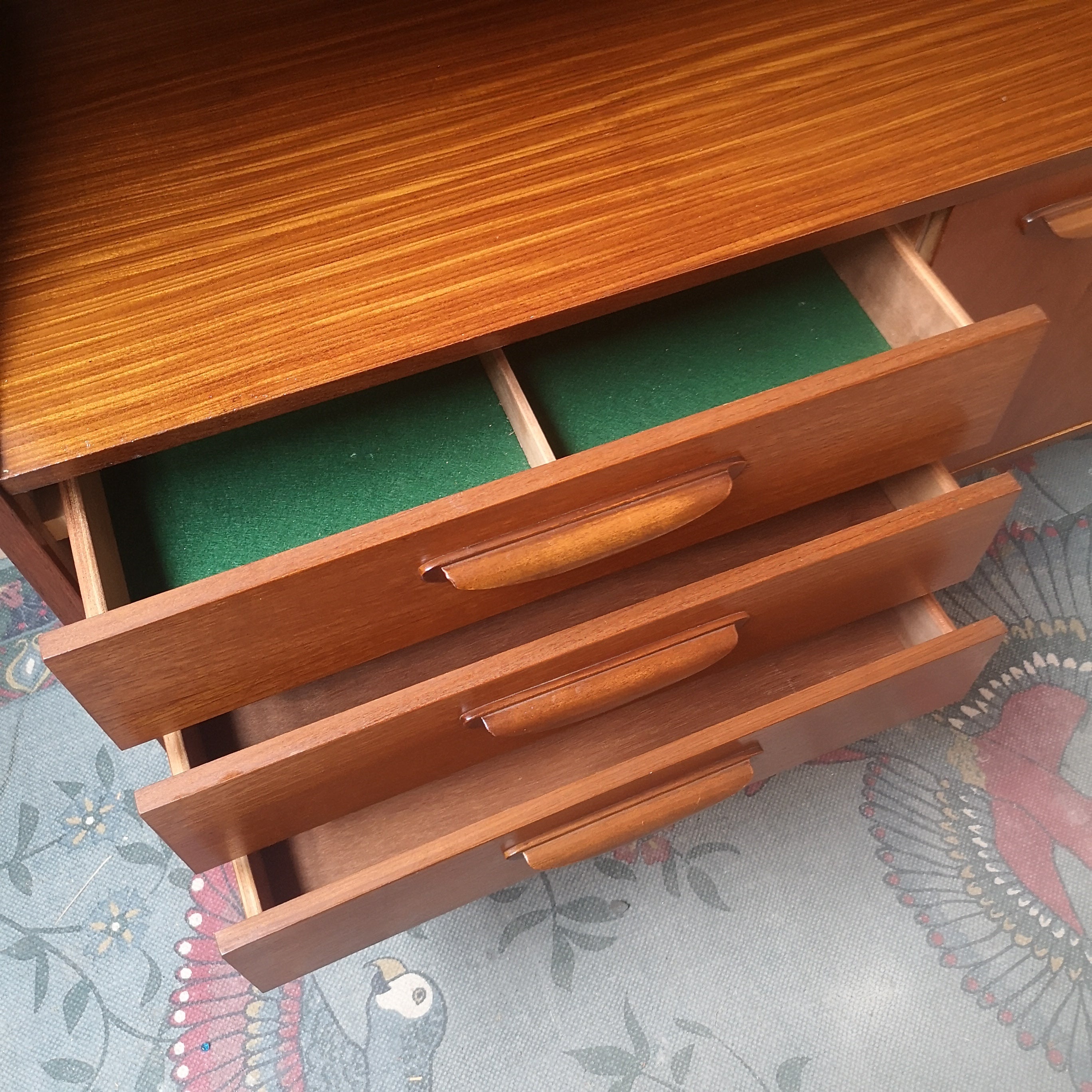 Stonehill Stateroom Highboard