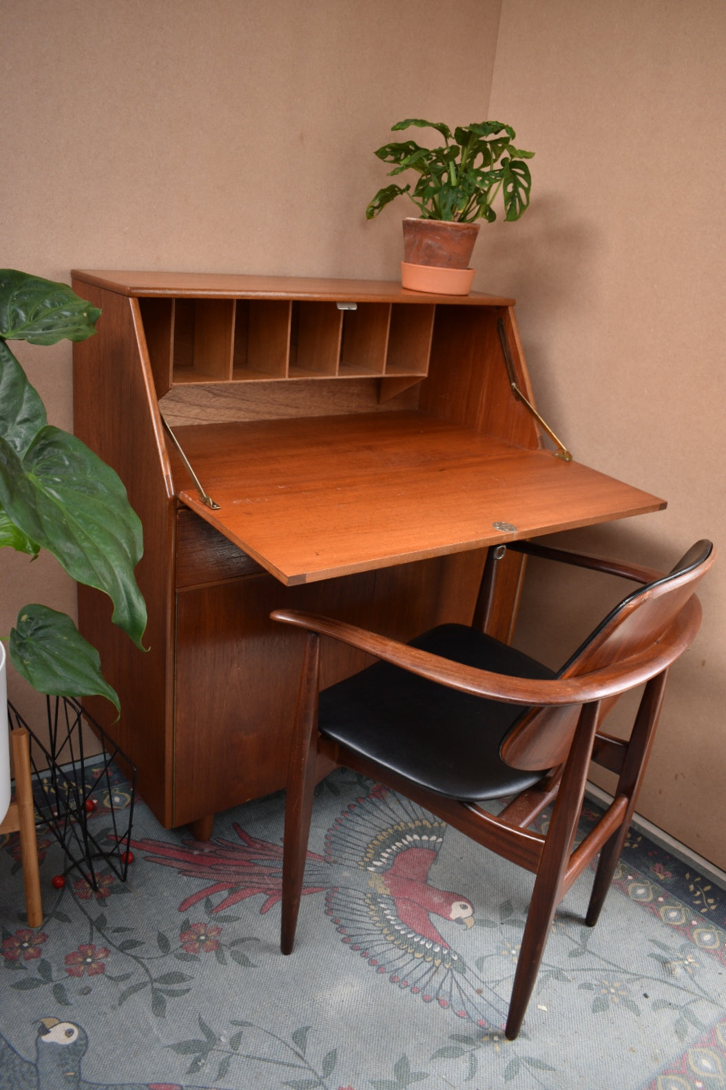 Sutcliffe of Todmorden Bureau