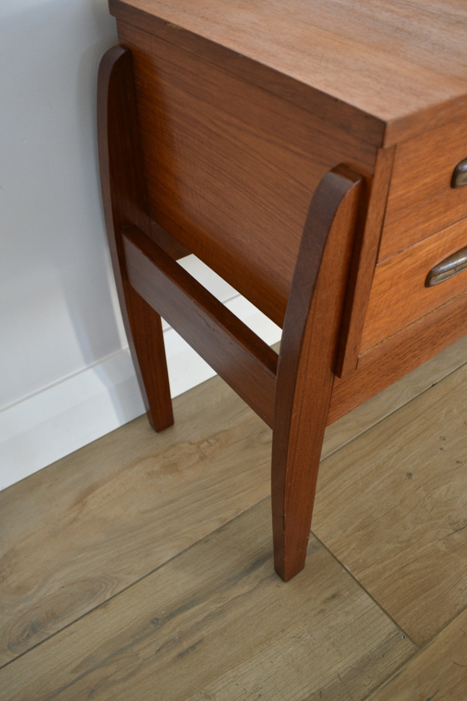 Teak Telephone Seat