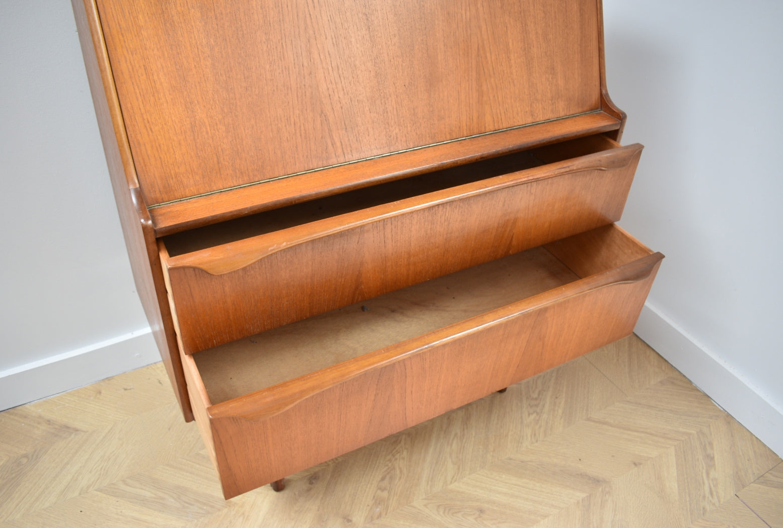 Sutcliffe of Todmorden Bureau