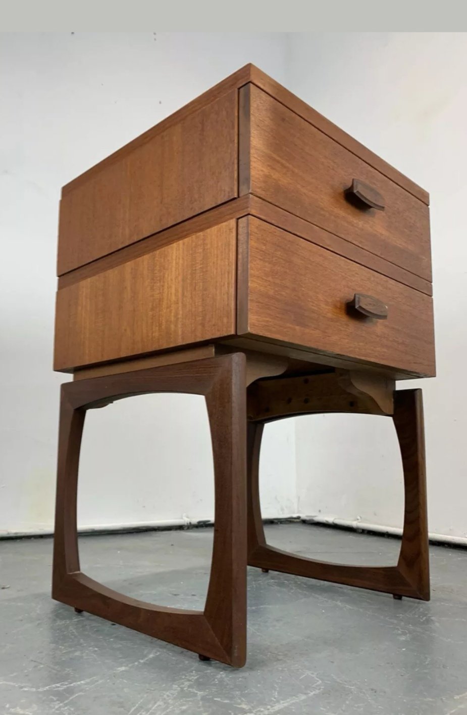 Mid Century Chest Of Drawers Teak