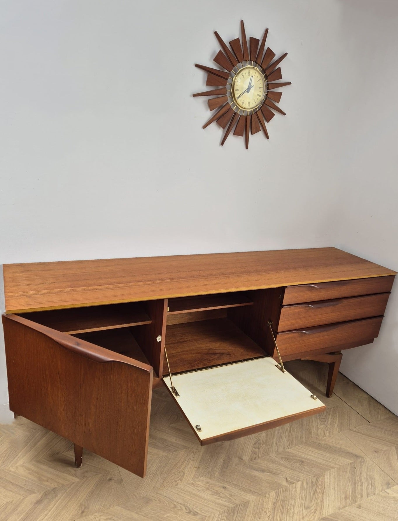 Beautility Sideboard