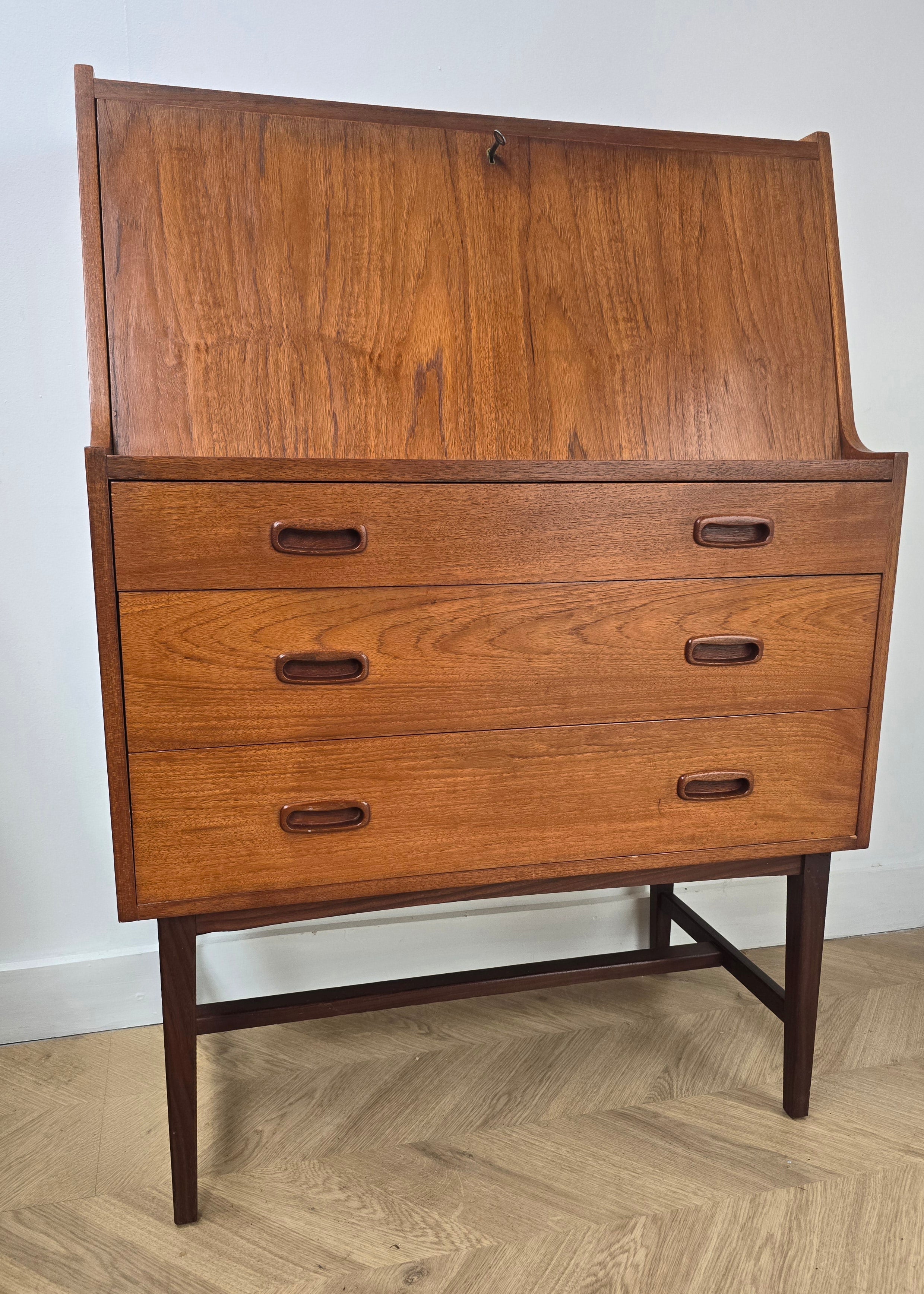 Danish Bureau