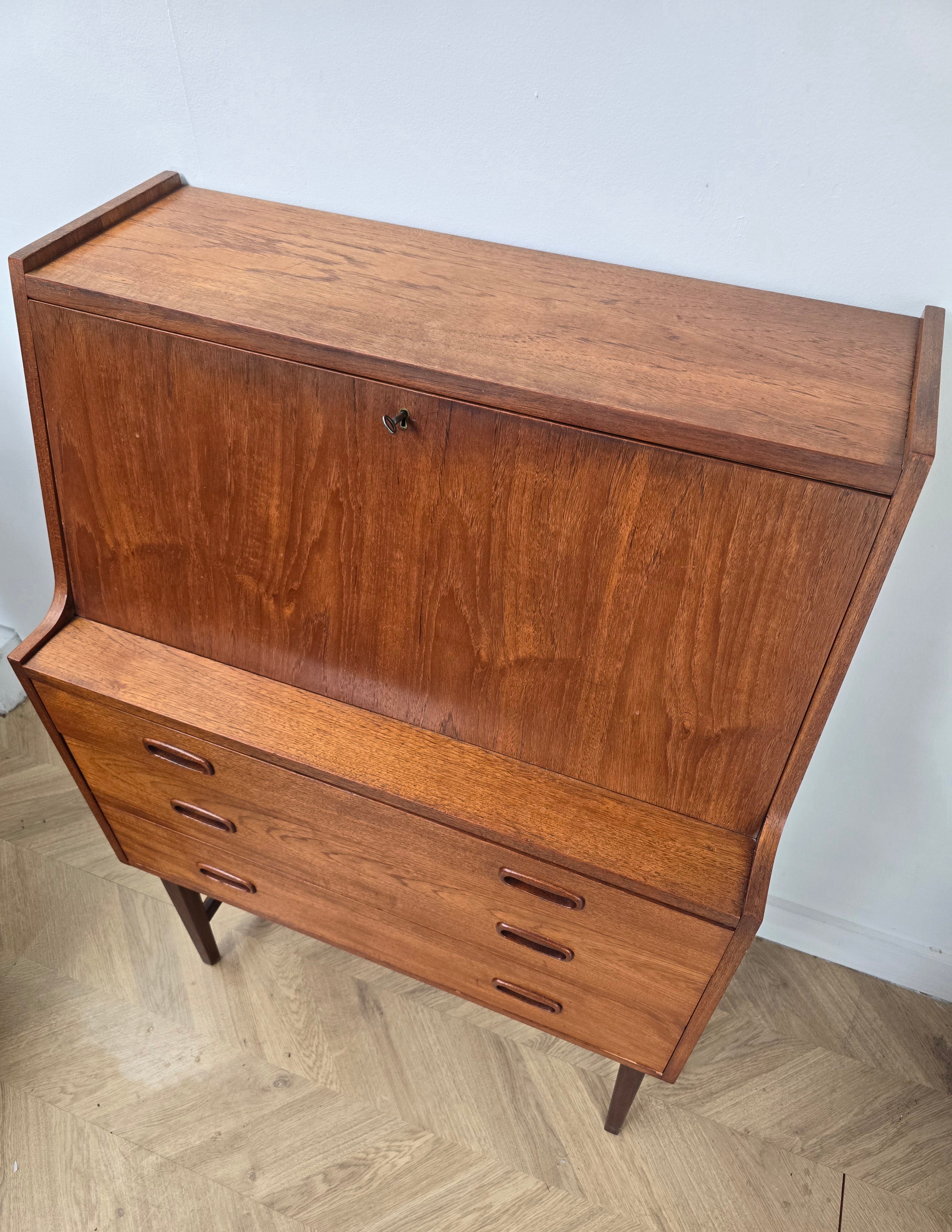 Danish Bureau