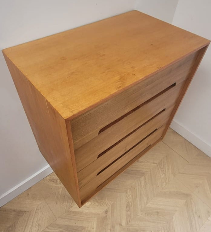 Stag Chest of Drawers