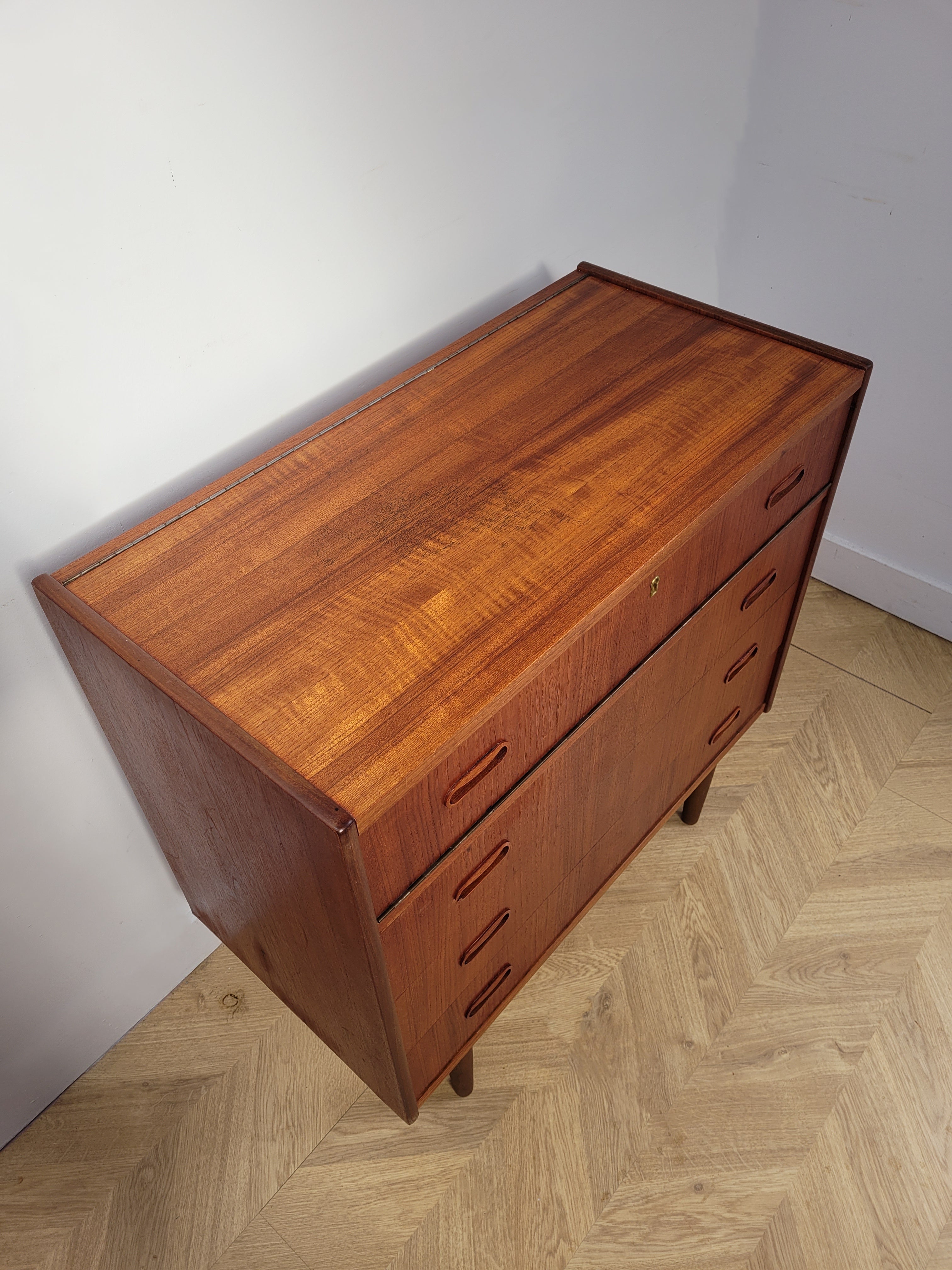 Danish Drawers