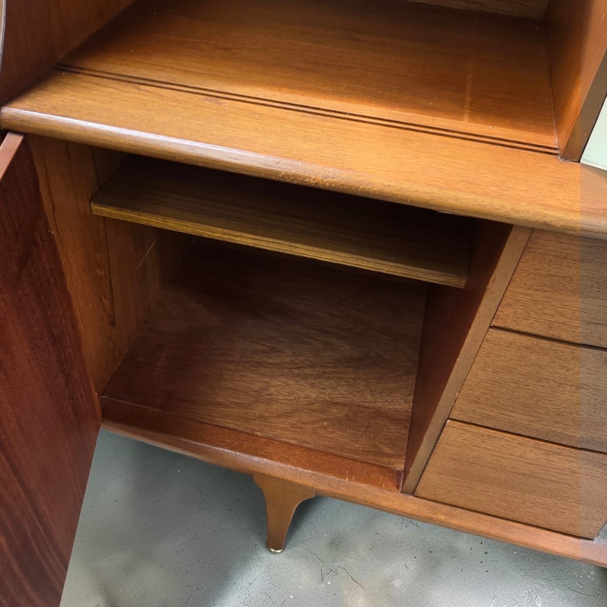 Jentique Highboard/ Drinks Cabinet