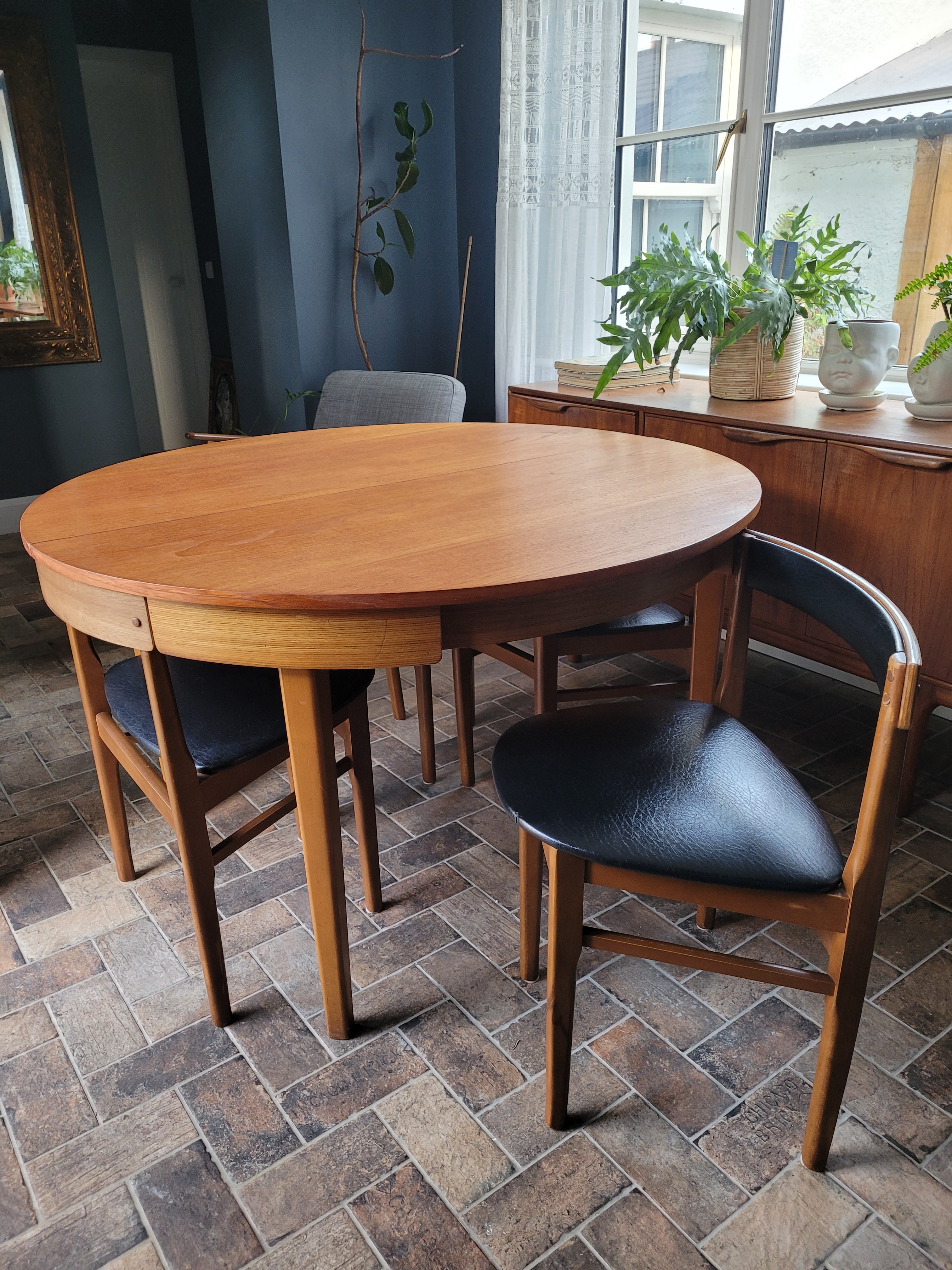 Teak Dining table