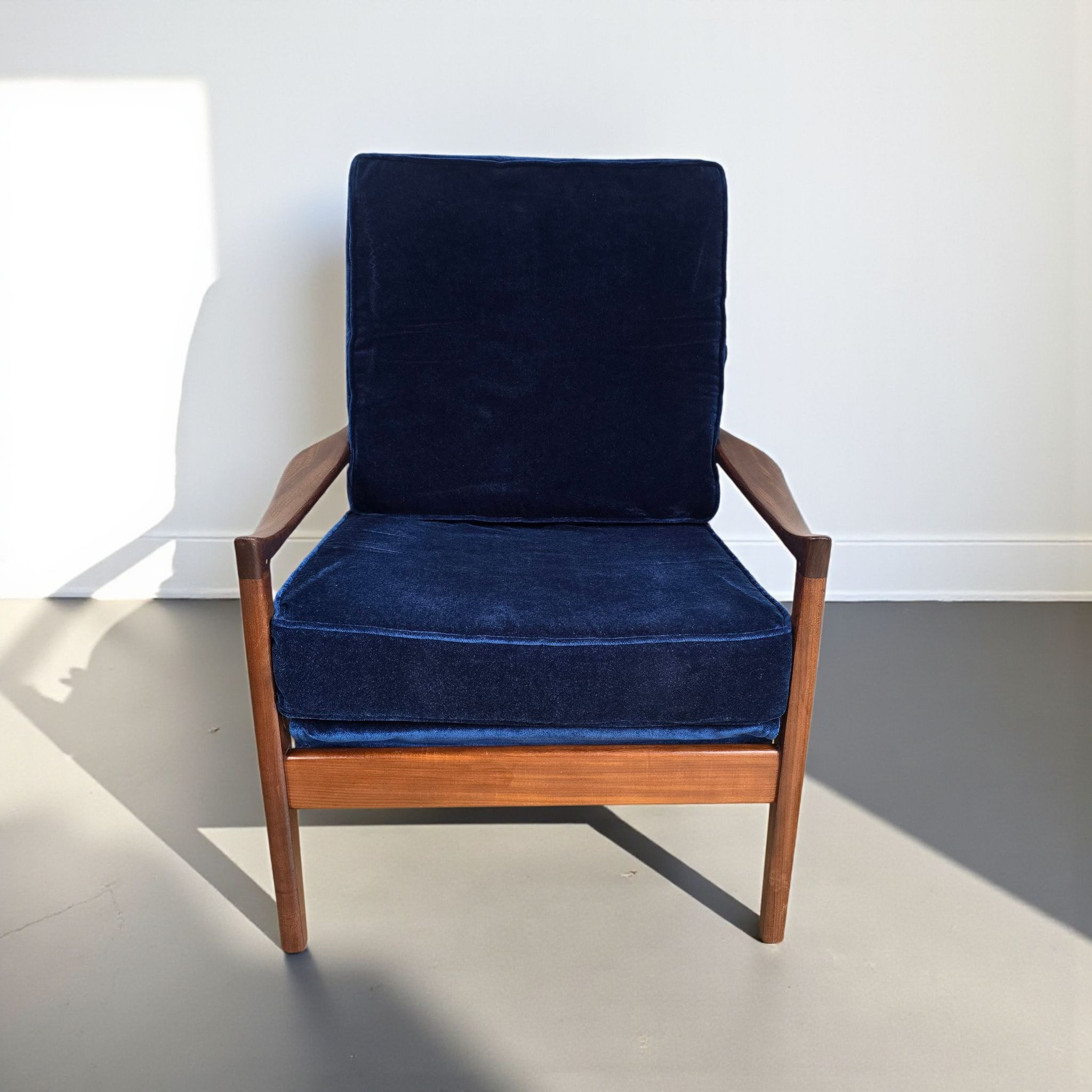 Zenon Bączyk Chair
