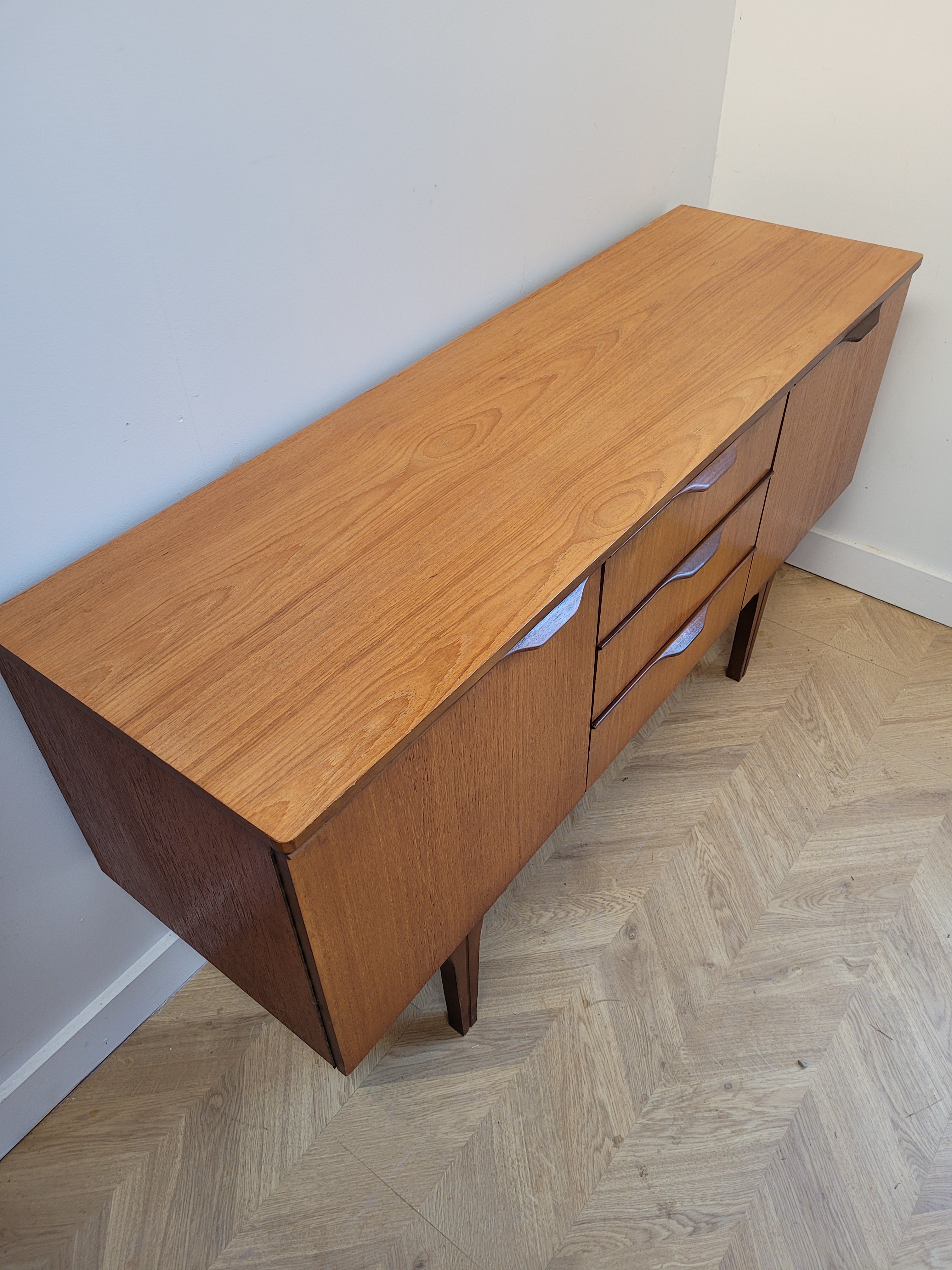 Compact Austinsuite Sideboard