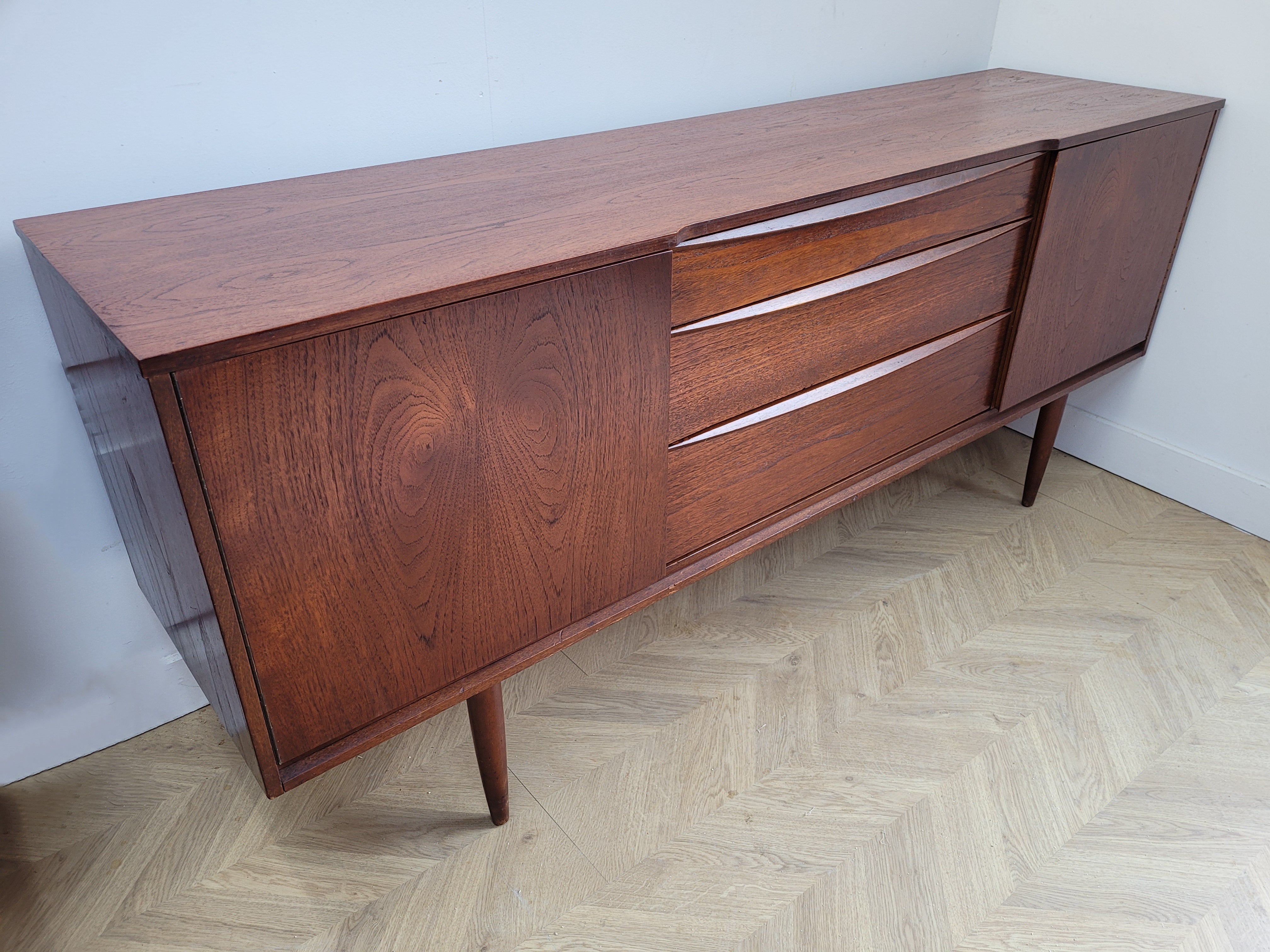 Austinsuite Sideboard