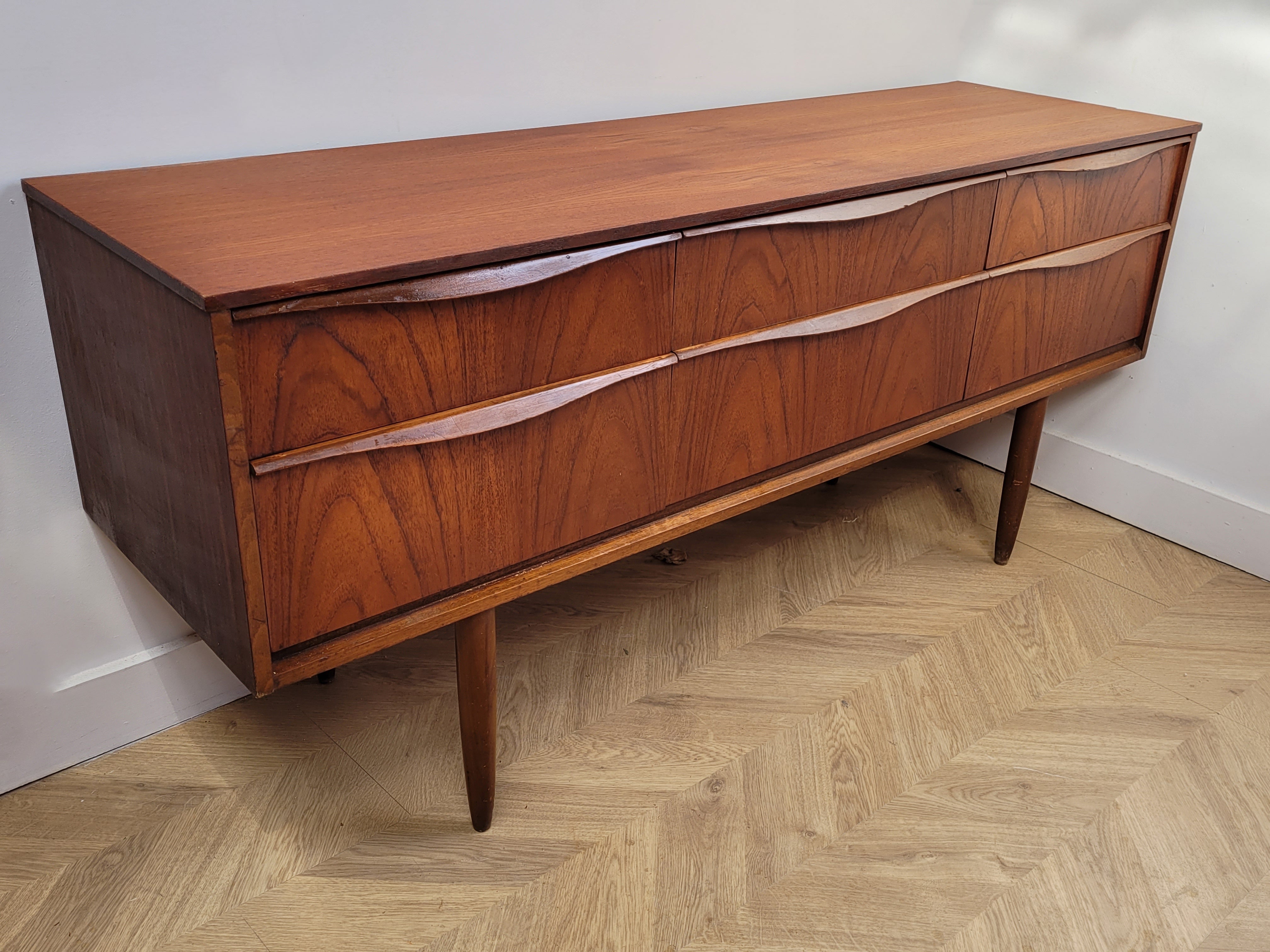 Austinsuite Sideboard