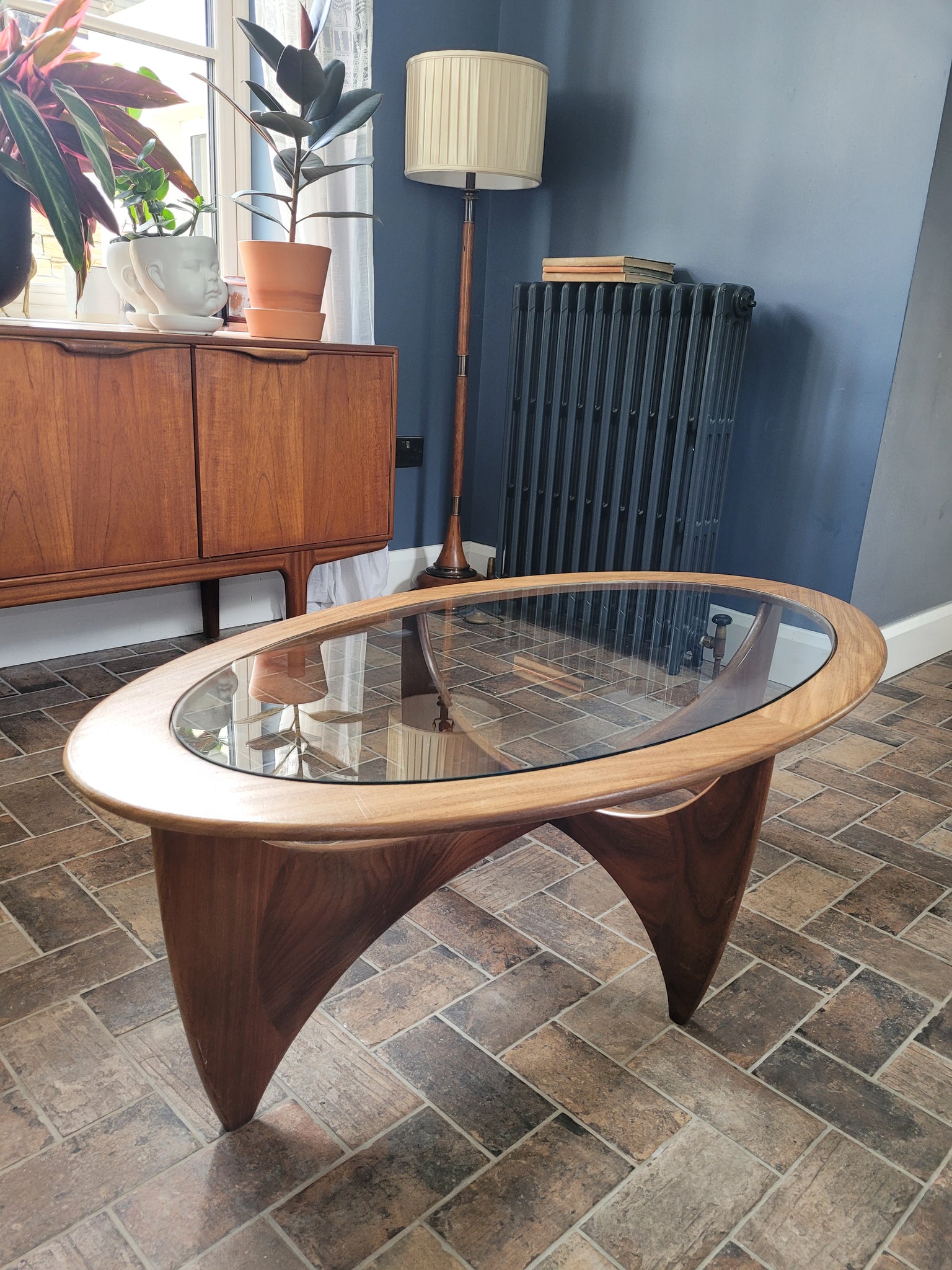G Plan Astro Oval Table – Anteak