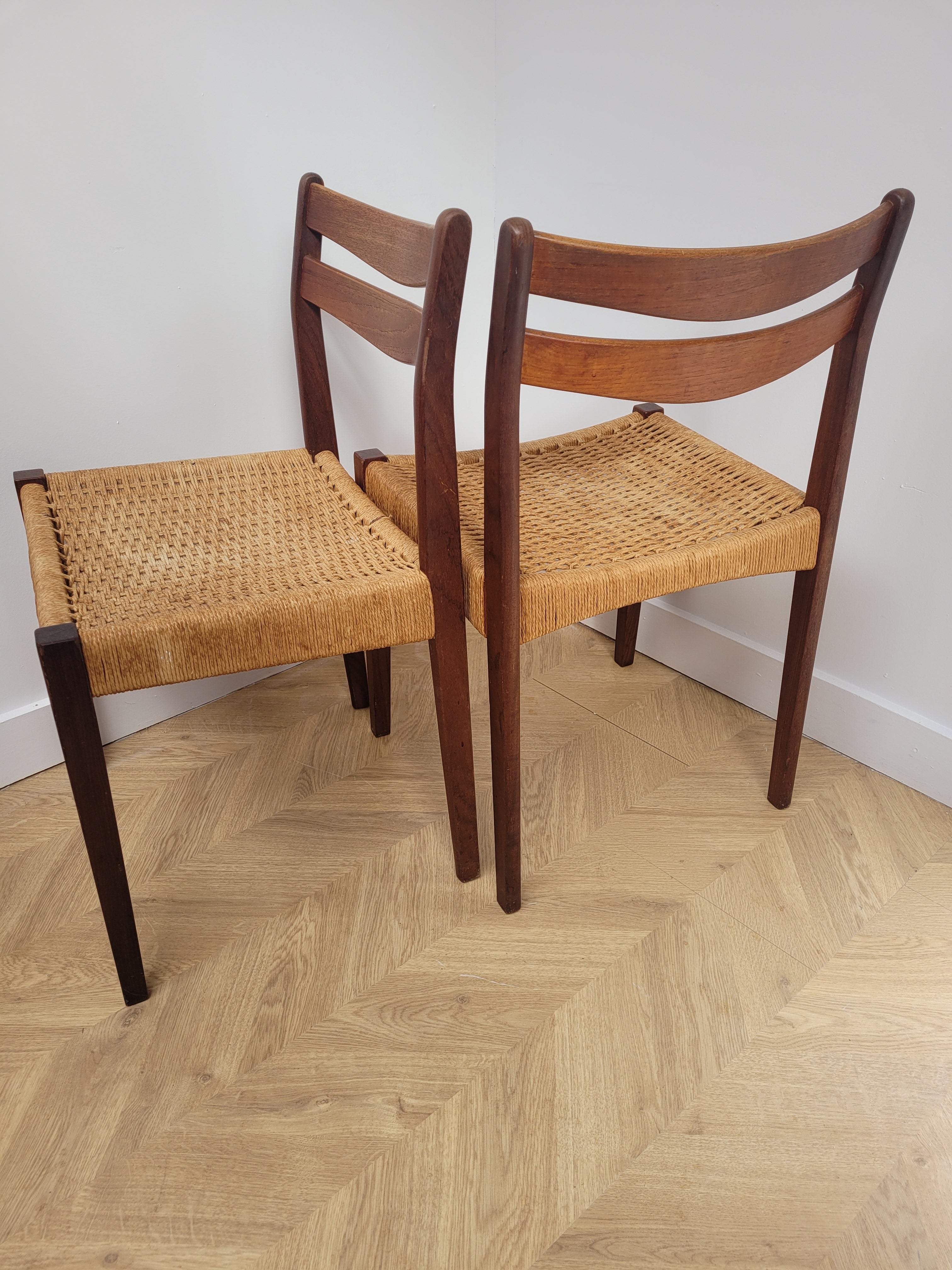 Mogen Kolds Dining Chairs