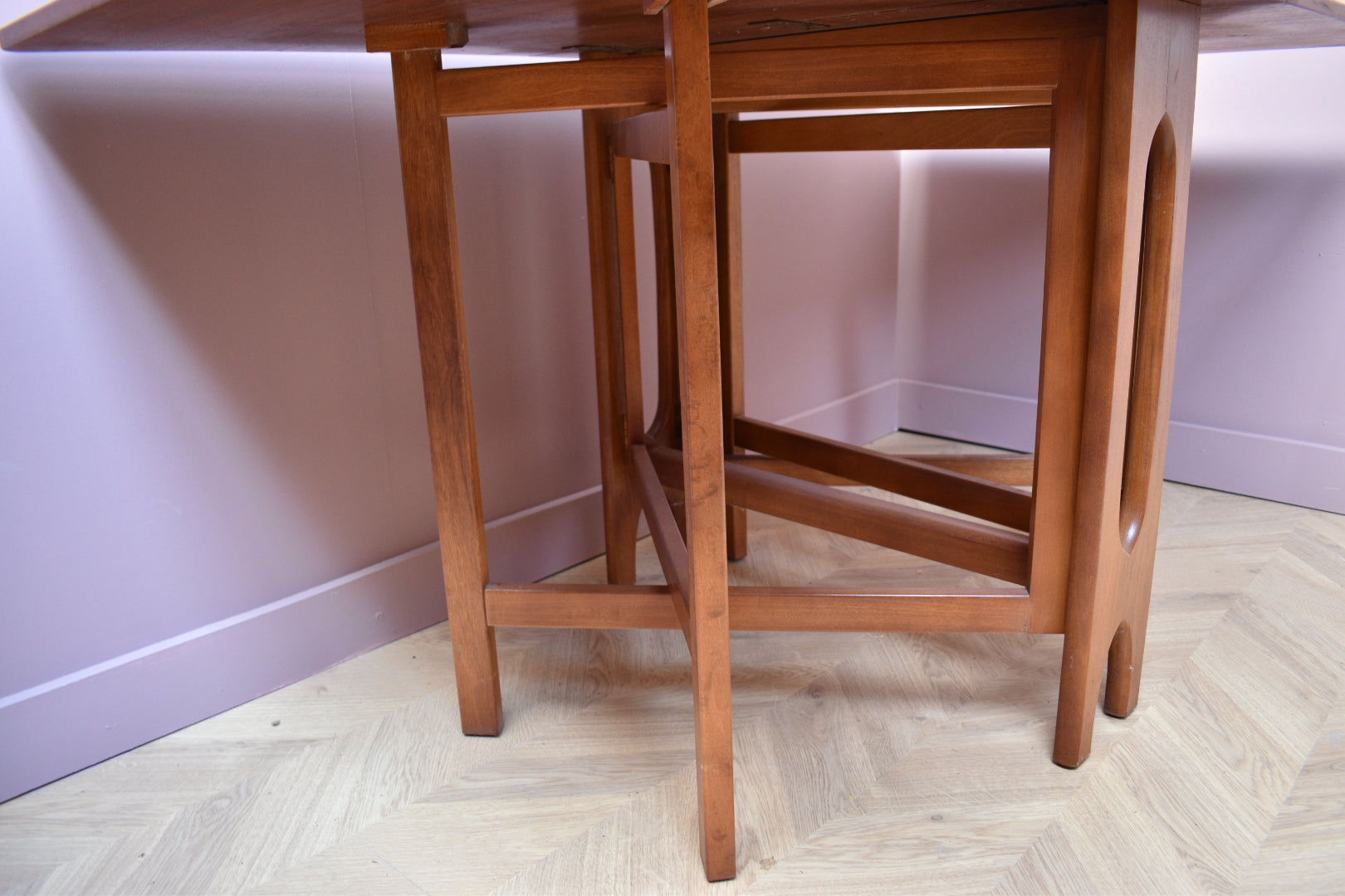 Teak gateleg drop leaf table