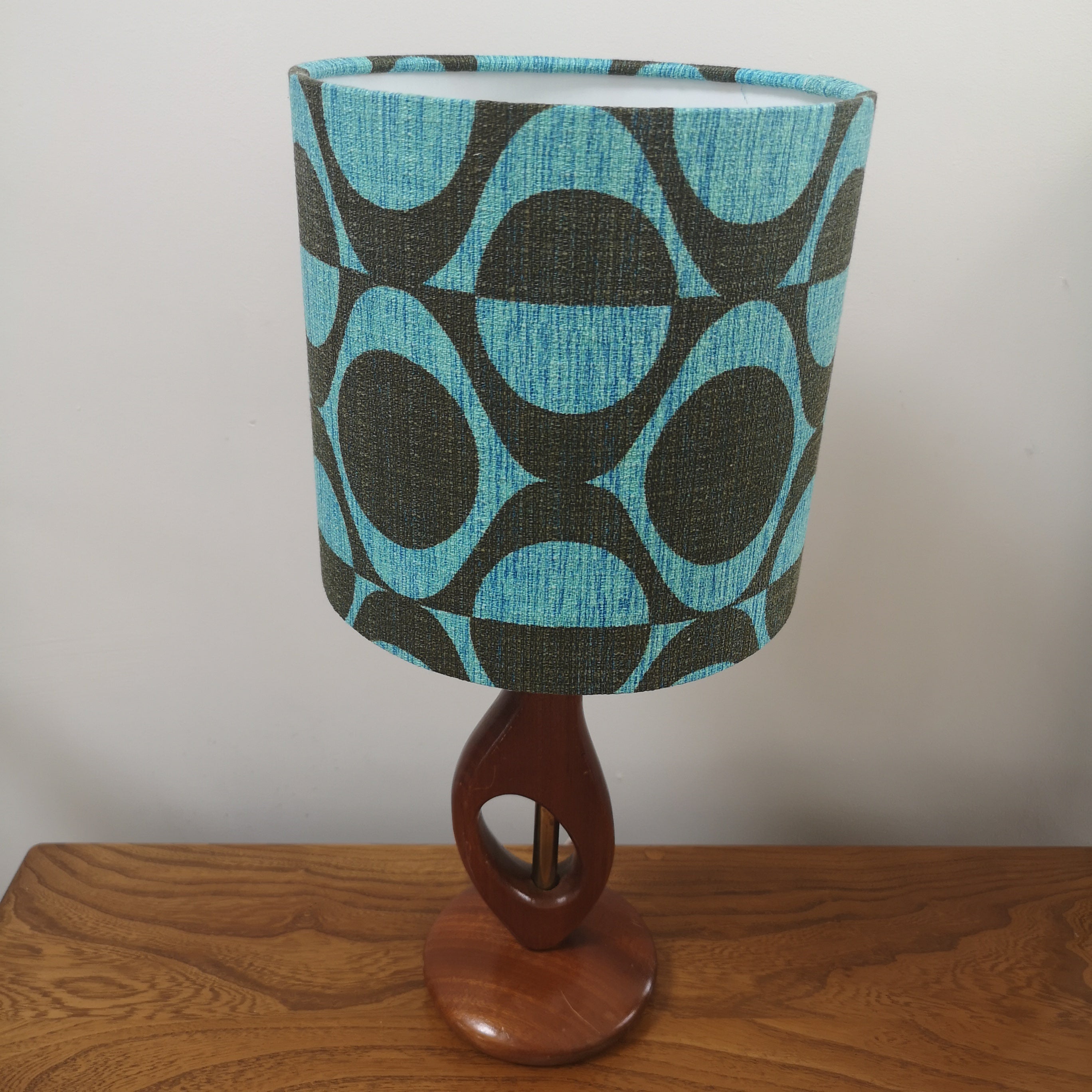 Mid Century blue Geometric Shade Lamp