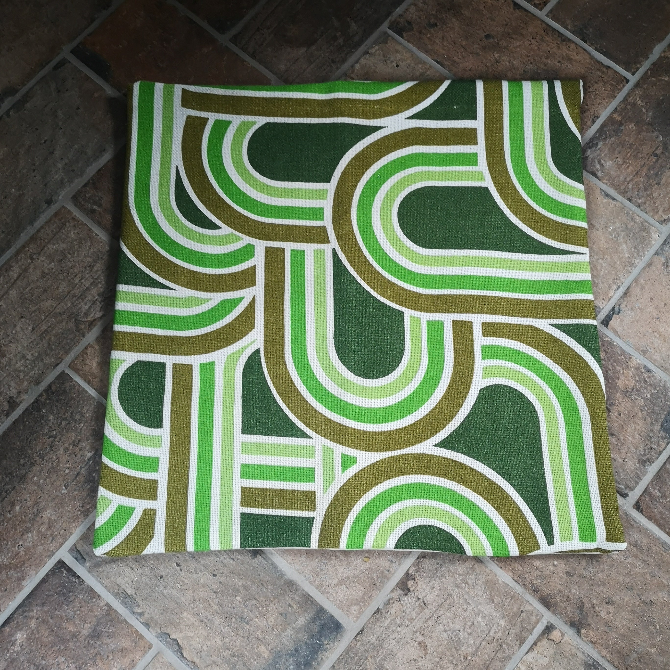 Green Retro Cushion Cover