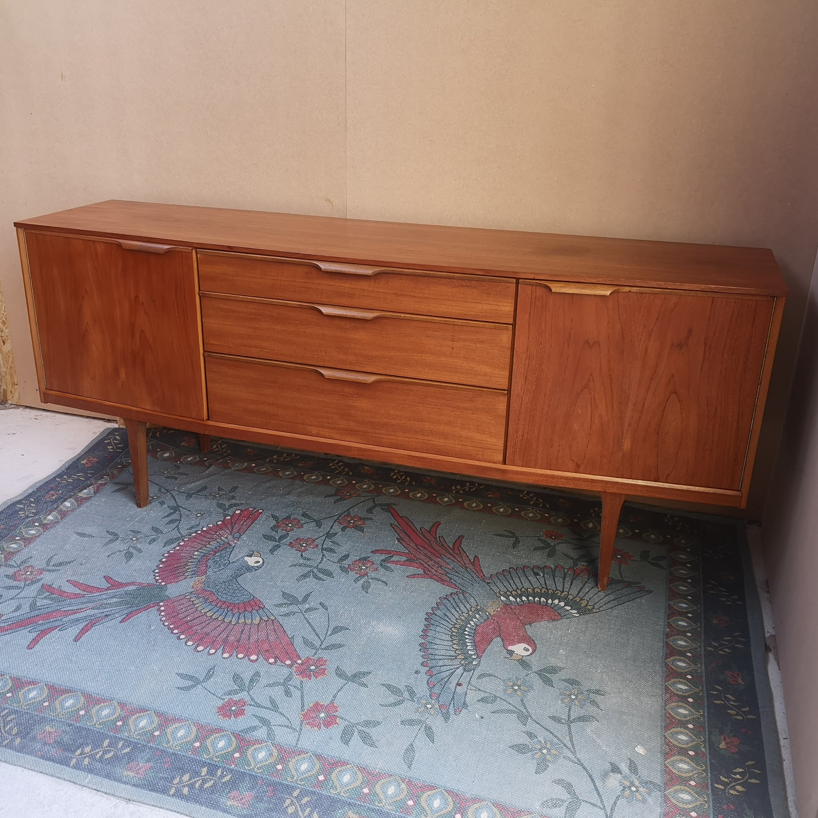 Austinsuite sideboard