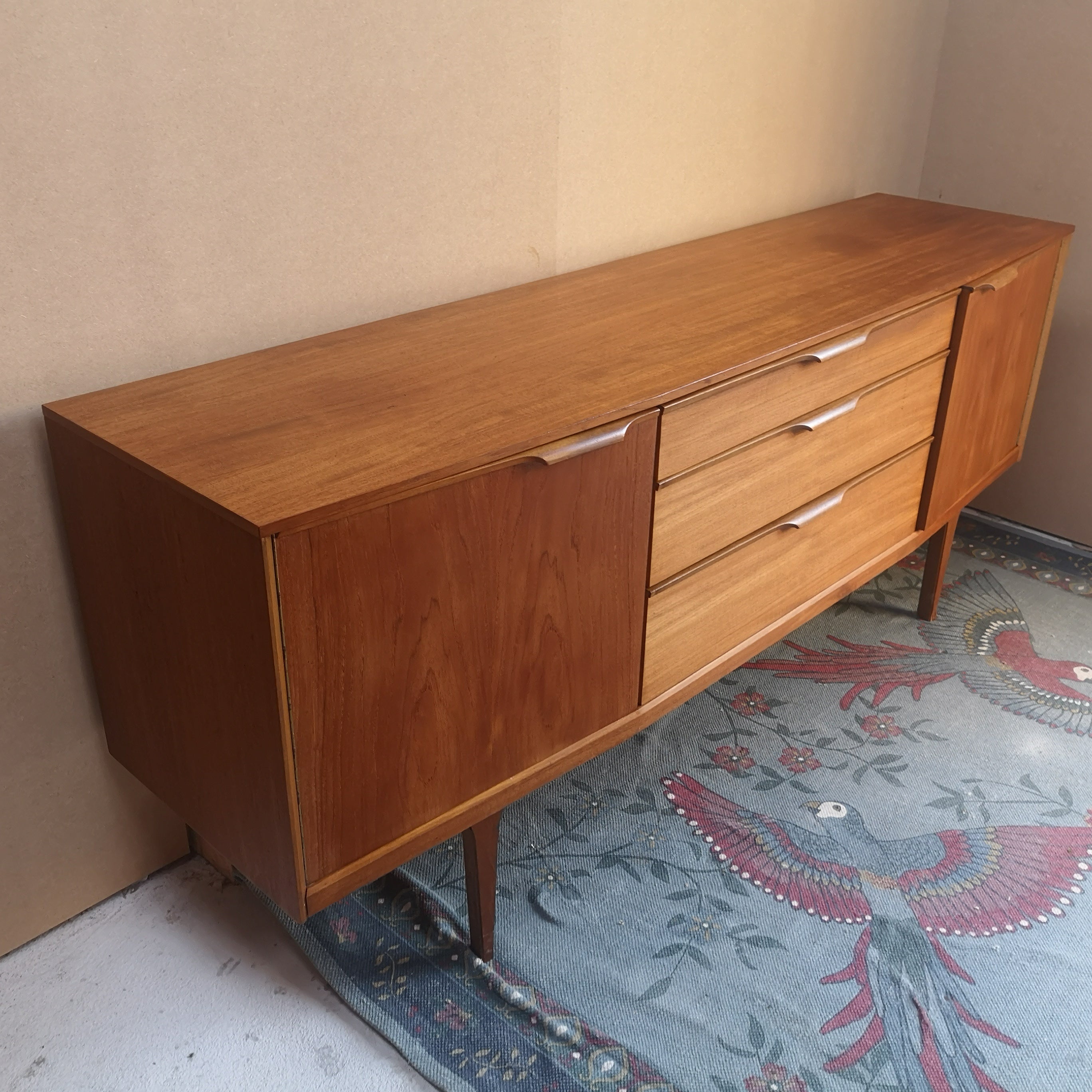 Austinsuite sideboard